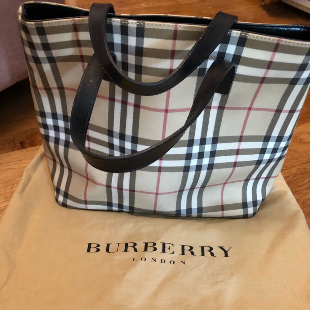 Burberry small tote